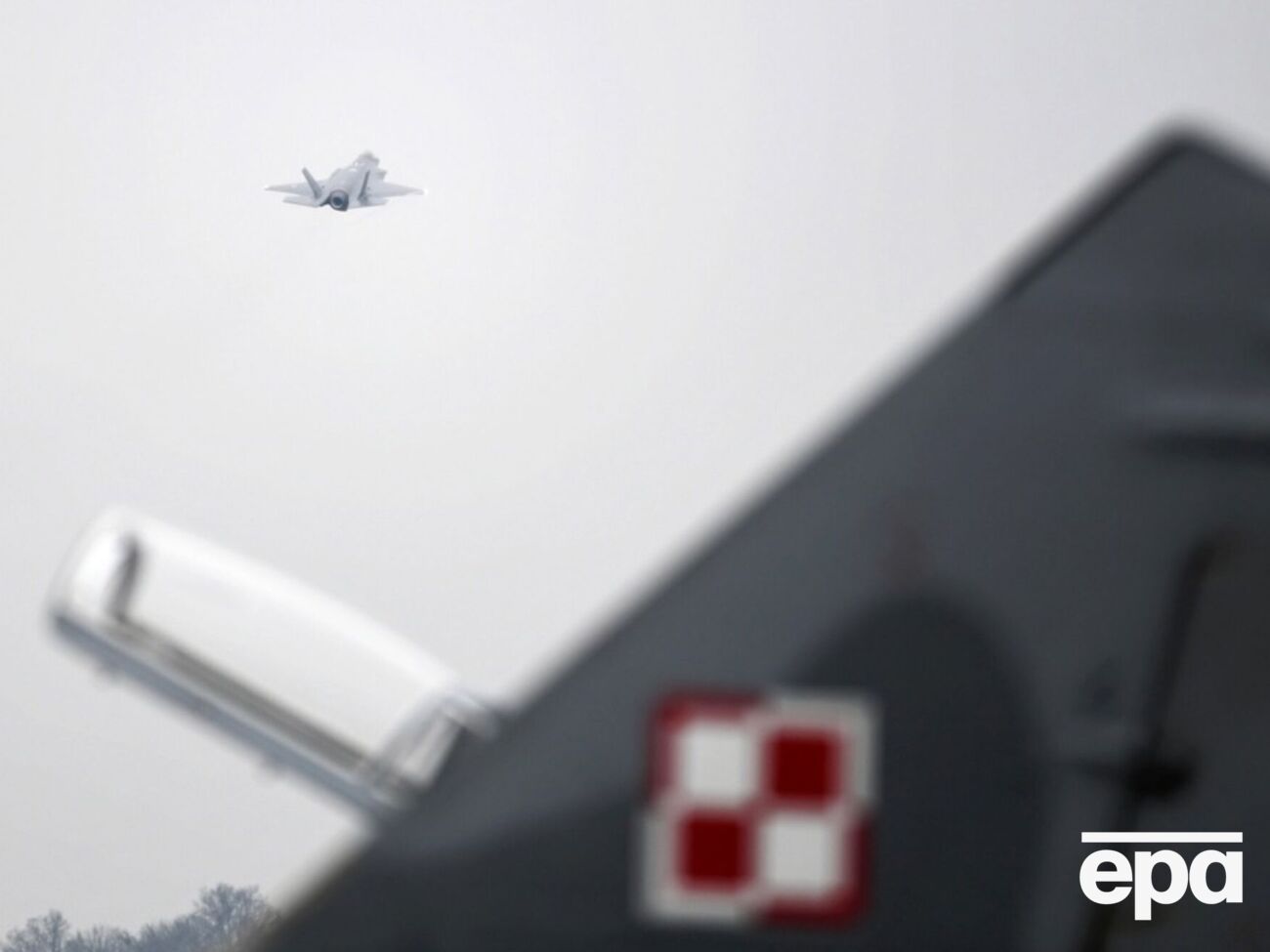 У Польщі заявили, що одна із країн НАТО зацікавилася МіГ, які раніше були призначені для України