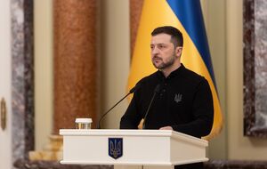 Зеленський поспілкувався із представниками Трампа про завершення війни і збирається у США – ЗМІ