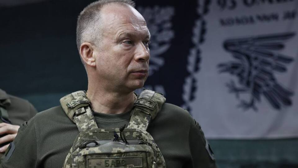 "Моя робота – війна". Сирський після звільнення зробив заяву