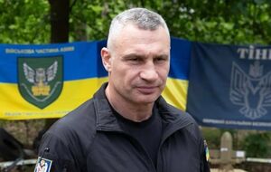 "Він виконував свій обов’язок, коли ситуація була на межі". Кличко подякував Сирському