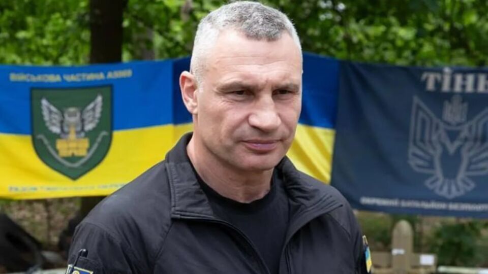 "Він виконував свій обов’язок, коли ситуація була на межі". Кличко подякував Сирському