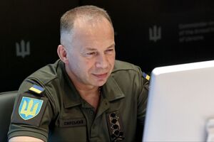 "Отдыхать не будет". Что ждет Сырского после отставки? Инсайды СМИ и версии экспертов