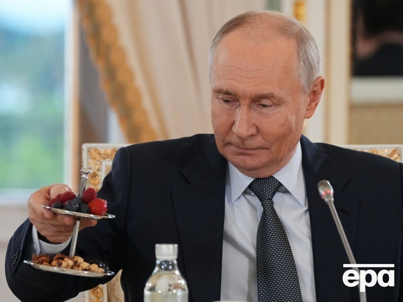Путин третий раз с начала года выехал из Москвы