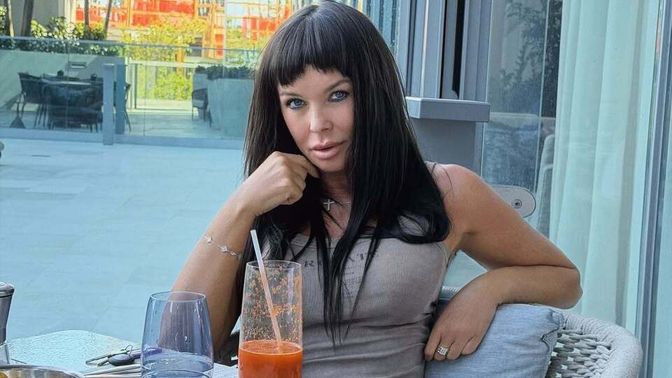 Ассія Ахат розповіла, що робить, щоб у 60 років залишатися стрункою і привабливою