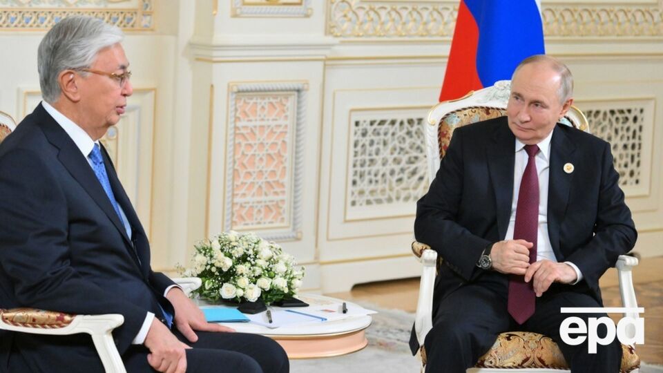 Токаев высказал мнение, кому "на руку и в радость" война в Украине