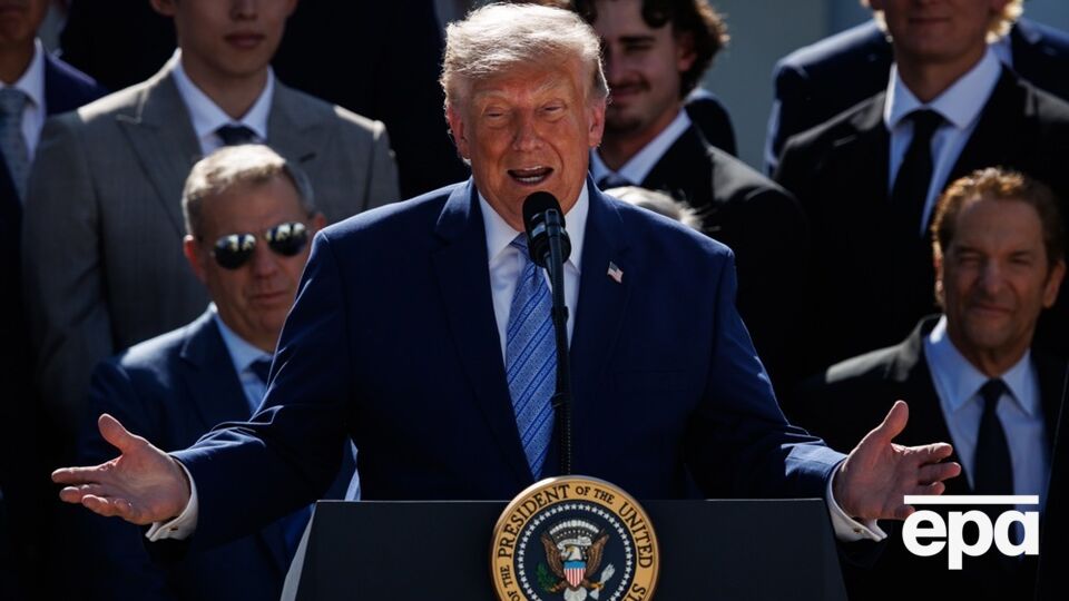 "Тричі перемагав": Трамп пожартував про четвертий термін президента США