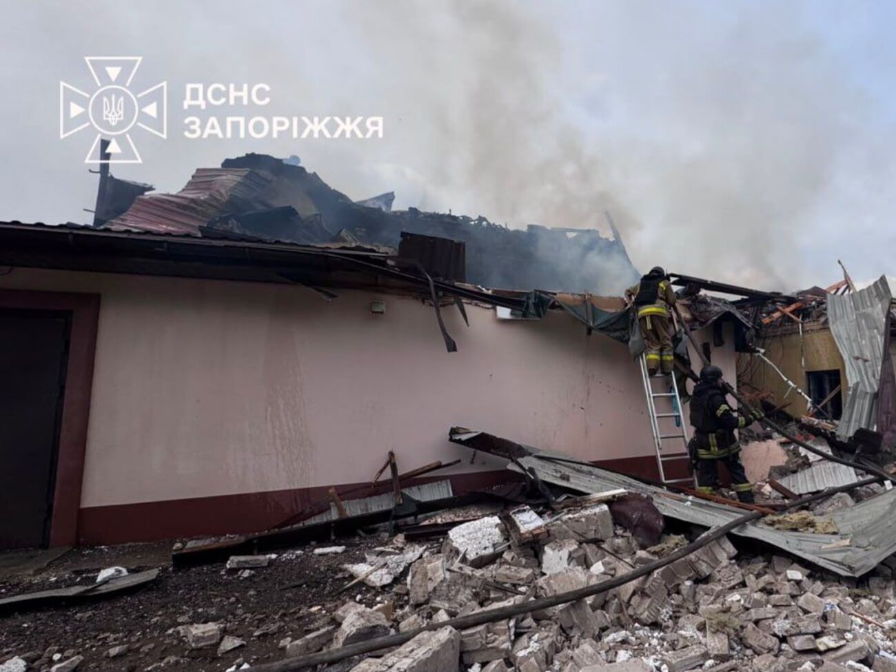 РФ скинула КАБи на Запоріжжя. Є жертва. Серед поранених маленькі діти 
