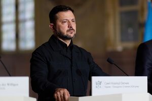 Антибалістика рятує людей, якщо знаходиться в Україні, а не на складах партнерів – Зеленський