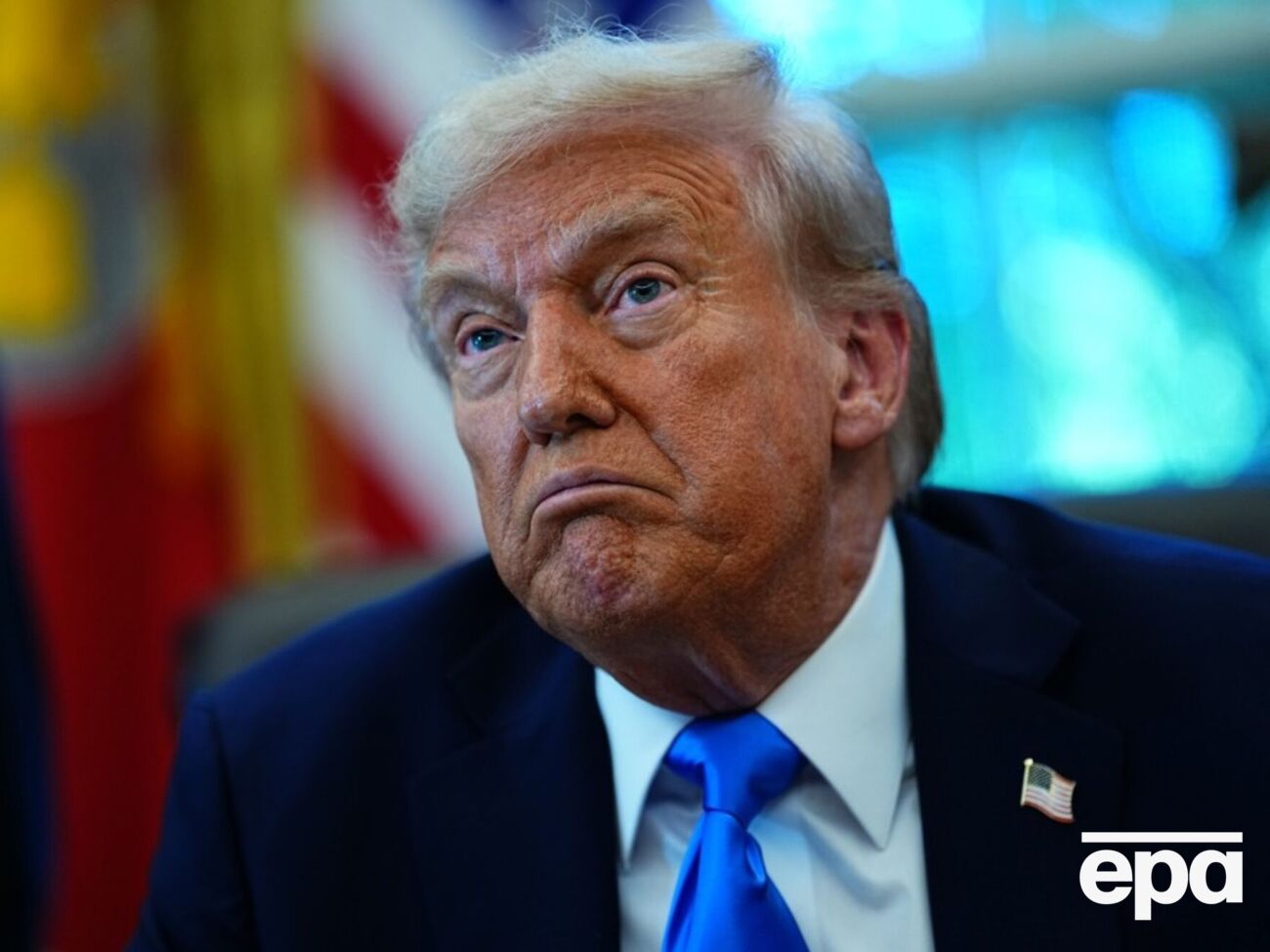 "Запитаю Путіна". Трамп прокоментував інформацію про те, що РФ може наводити удари Ірану по базах США