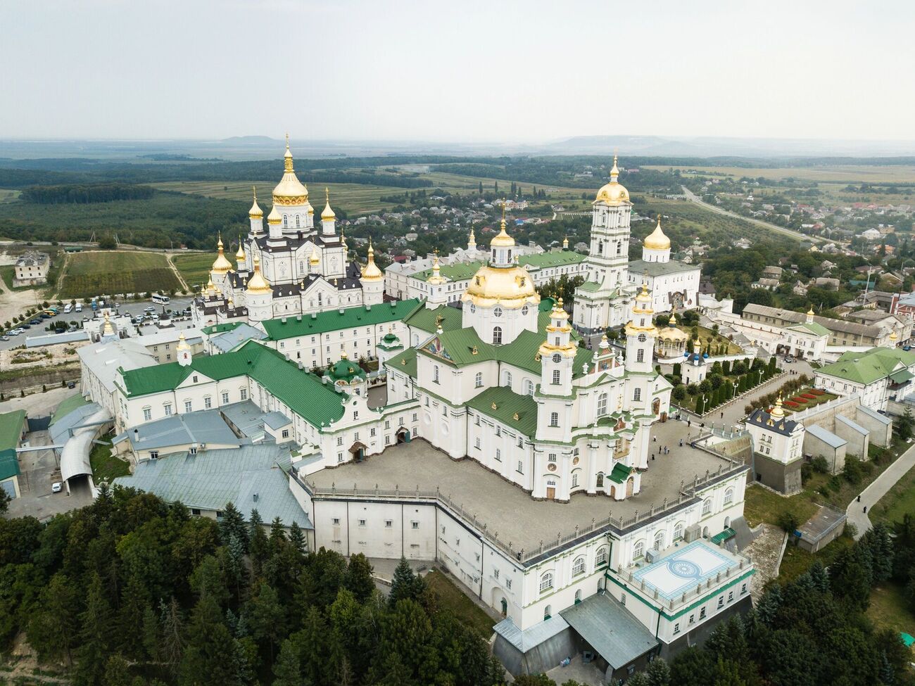 Держетнополітики дала Почаївській лаврі місяць на розірвання зв'язків із РПЦ