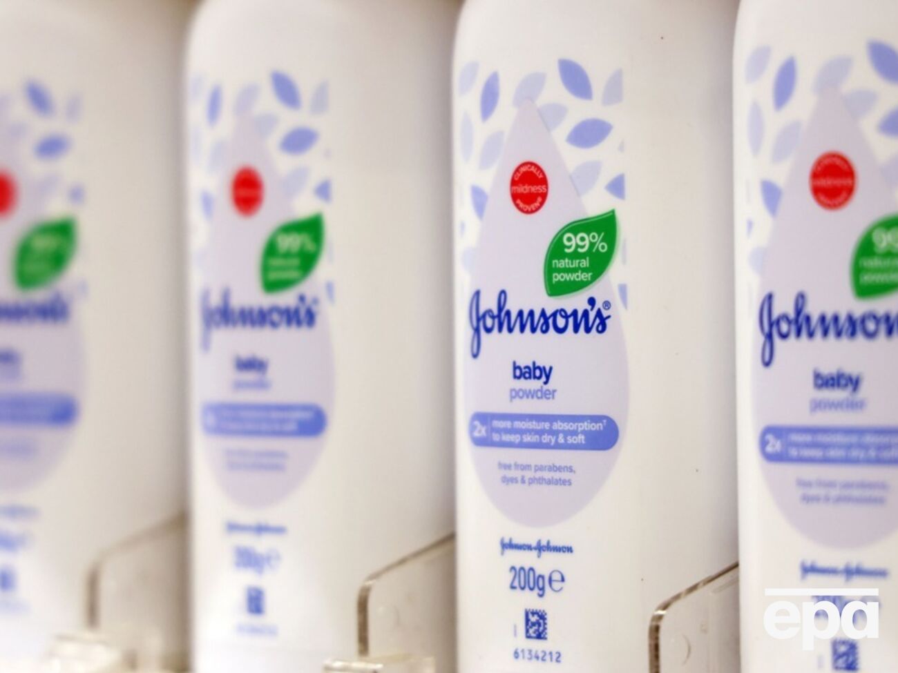 Справа про дитячу присипку, яка може спричиняти рак. Johnson & Johnson виплатить позивачам мільярди доларів