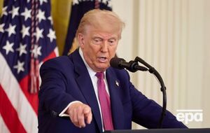Трамп пообещал "выбить из Ирана все дерьмо". О чем речь