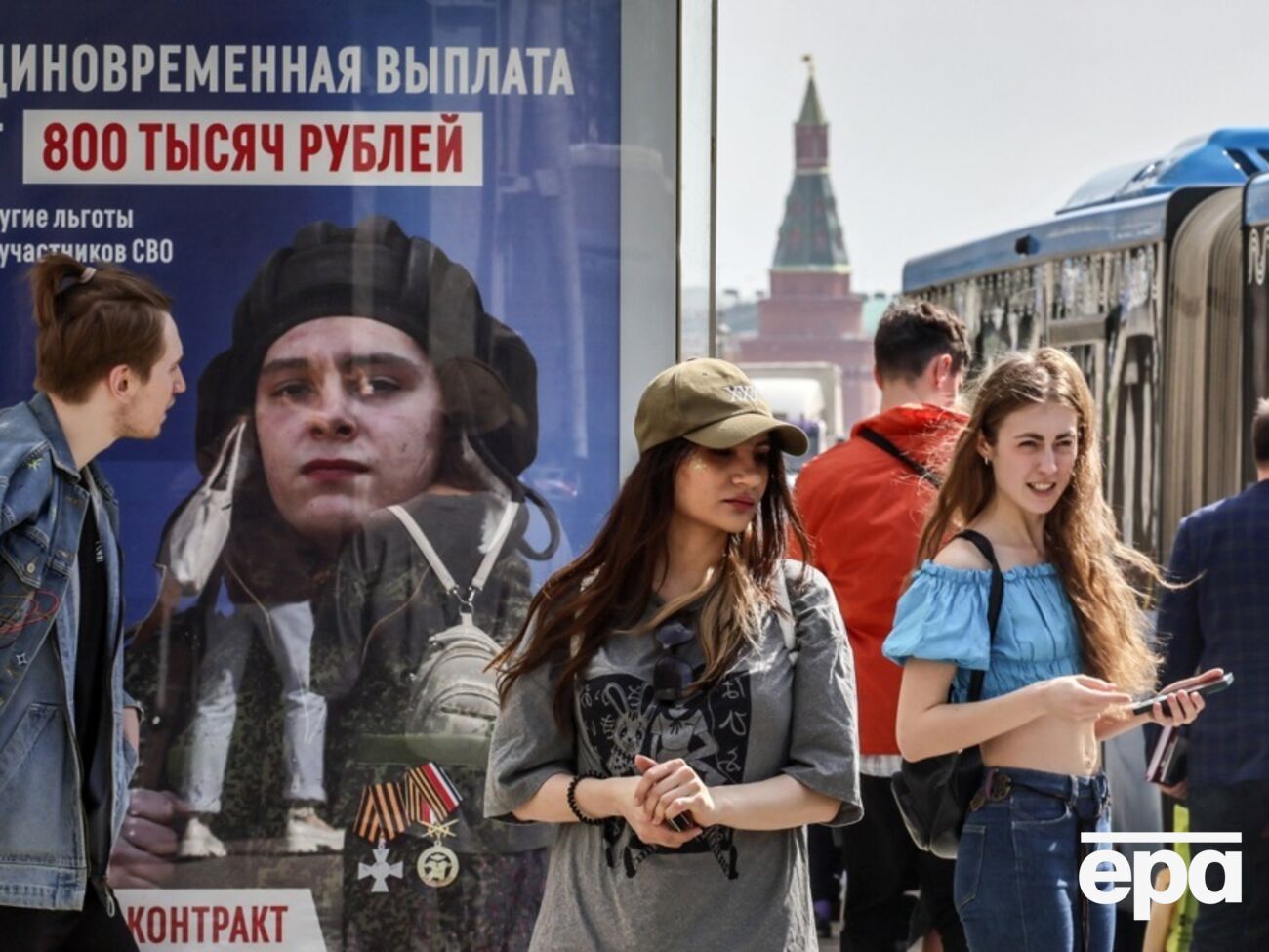"Тревоги много". Россияне массово ищут способы избежать осенней мобилизации