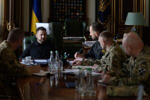 Зеленский встретился с Драпатым и Хмарой. Что обсуждали