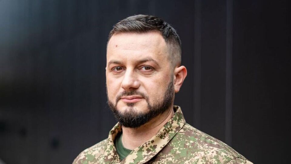 Не сработало оружие. СМИ сообщило новые подробности дела о покушении на командира "Хартии"