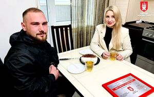 Оборонець Маріуполя Олексій Киналь після 10 місяців полону отримав квартиру у Вінниці – "Серце Азовсталі"