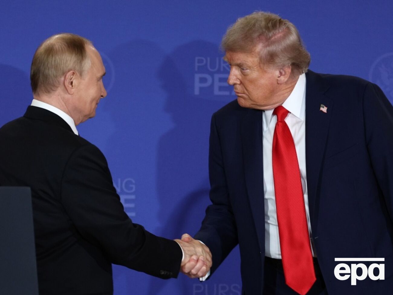 "Желаю тебе, Дональд..." Кремль раскрыл, как Путин поздравил Трампа с днем независимости