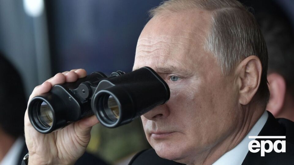 Путин приказал продолжить массированные удары по Украине