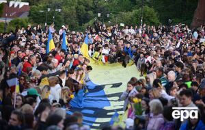 "Что делать с этими людьми?" В Польше тысячи украинских беженцев могут лишиться жилья