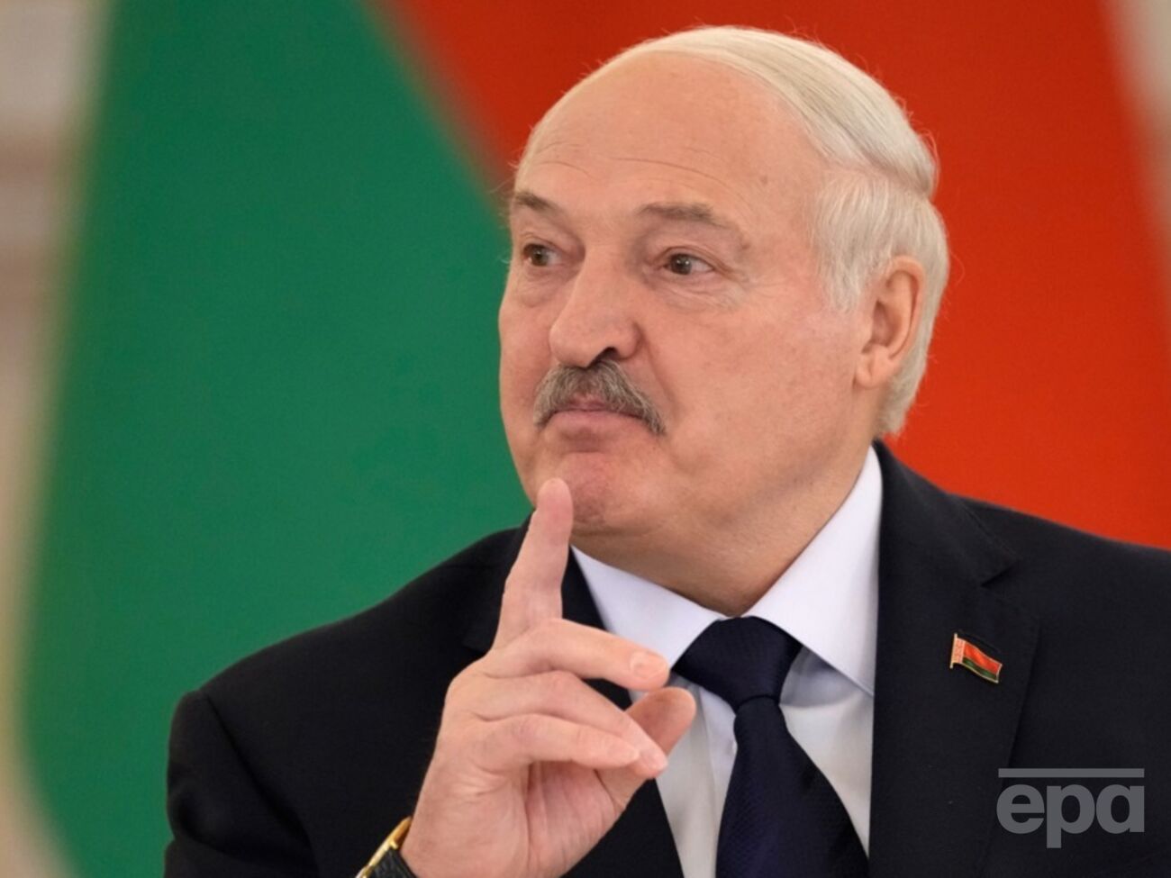 "В бойню". Лукашенко обратился к военным по поводу возможной войны