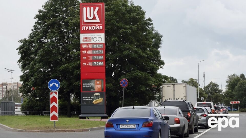 У губернатора Вологодської області закінчився бензин посеред траси