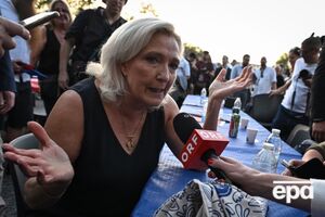 Ле Пен зможе балотуватися у президенти Франції попри судовий вирок. У який спосіб