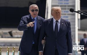 "Це різанина, не шліть мені їх". Трамп розповів, що Гегсет надсилає йому фото з фронту в Україні