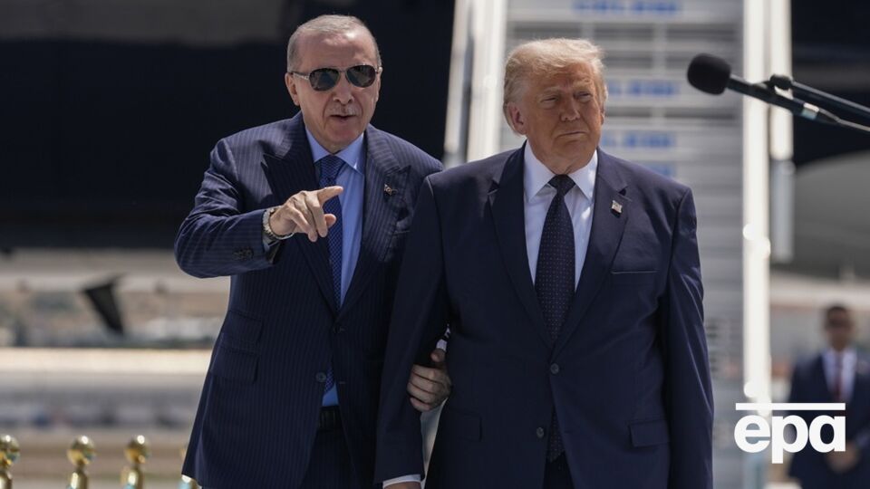 "Це різанина, не шліть мені їх". Трамп розповів, що Гегсет надсилає йому фото з фронту в Україні