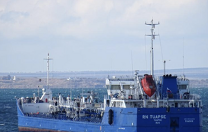 Українські дрони уразили вісім танкерів "тіньового флоту" РФ за одну ніч – Мадяр