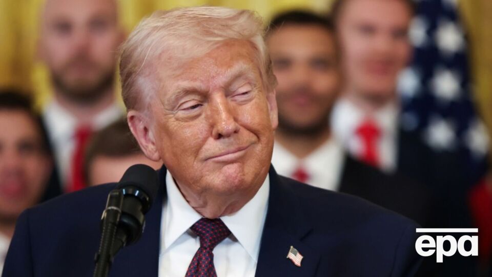 Трамп заявив, що був би "найбільшим комуністом в історії, поруч із Леніним", однак пояснив небезпеку ідеології