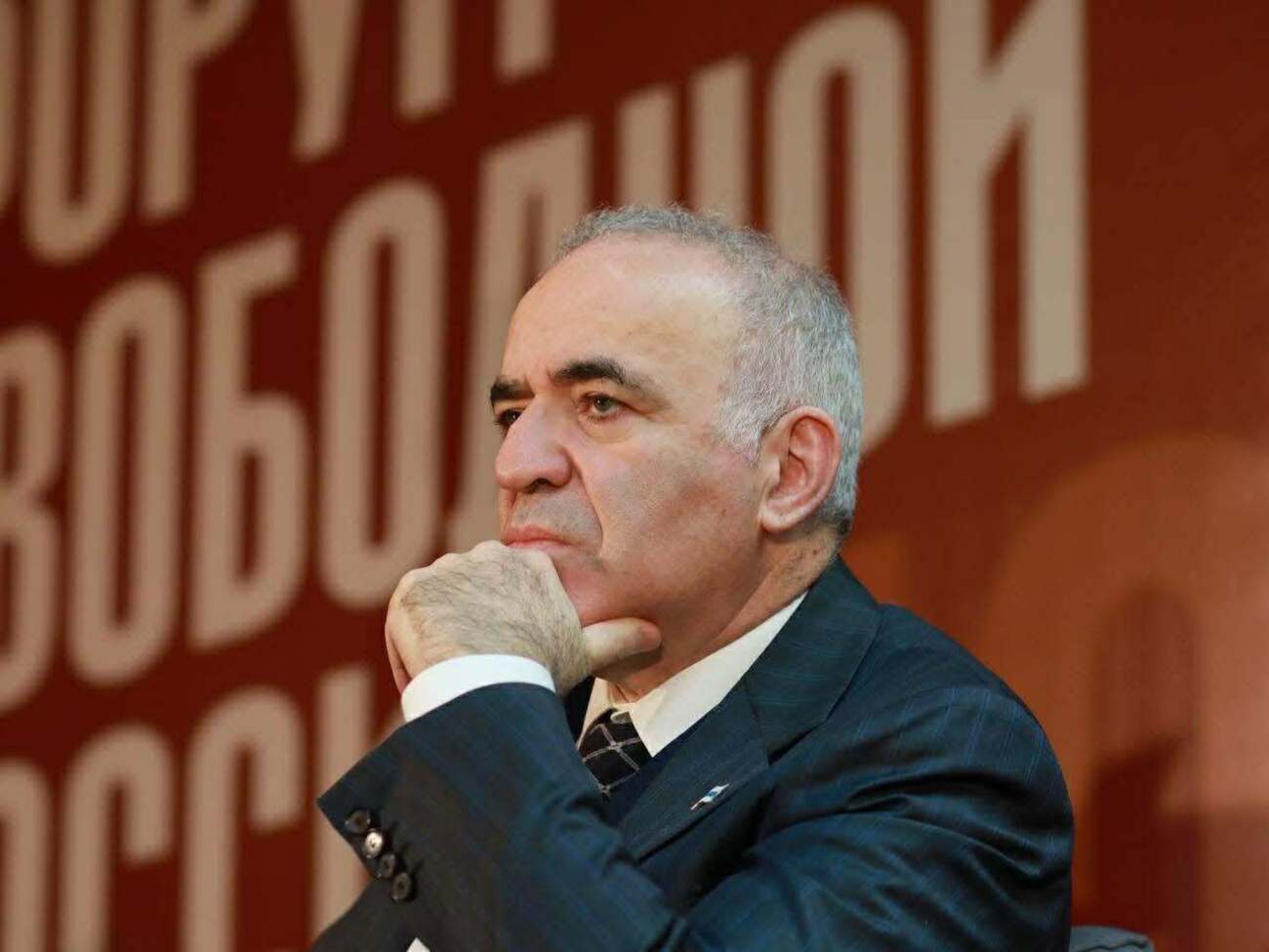 Україна, якби захотіла, могла б завалити Москву трупами
