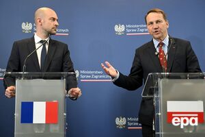 Сікорський заявив про "ескадрони смерті" Путіна й нові загрози для Європи з боку РФ