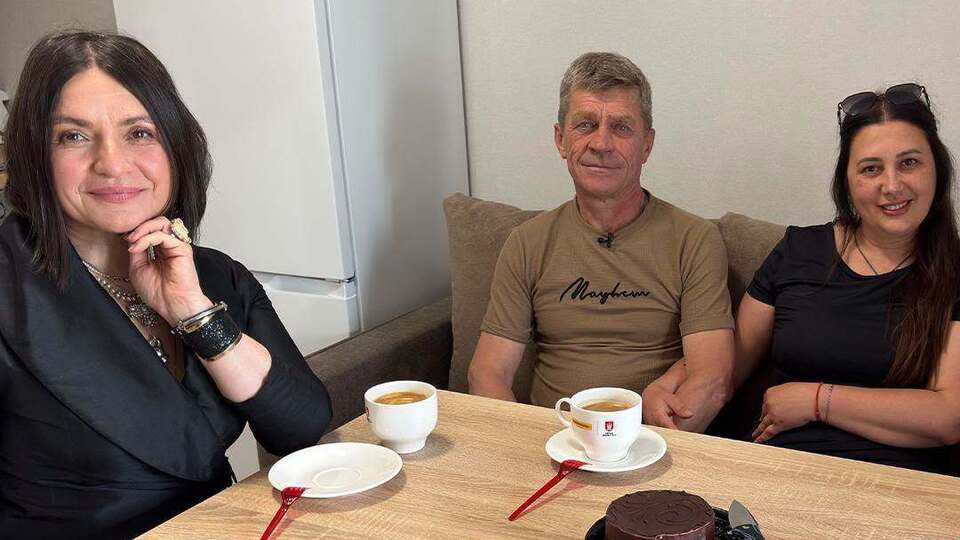 Захисник Маріуполя, який провів у полоні 21 місяць, отримав квартиру за програмою Фонду Ріната Ахметова