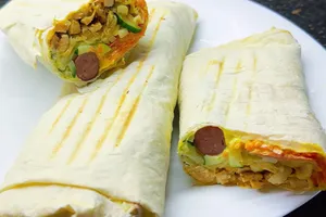Найсмачніша домашня шаурма з куркою – вдалий рецепт із доступних продуктів
