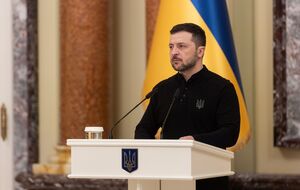 "Ракети не мають лежати на складах". Зеленський зробив заяву про ППО