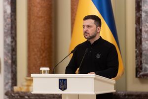 "Ракети не мають лежати на складах". Зеленський зробив заяву про ППО