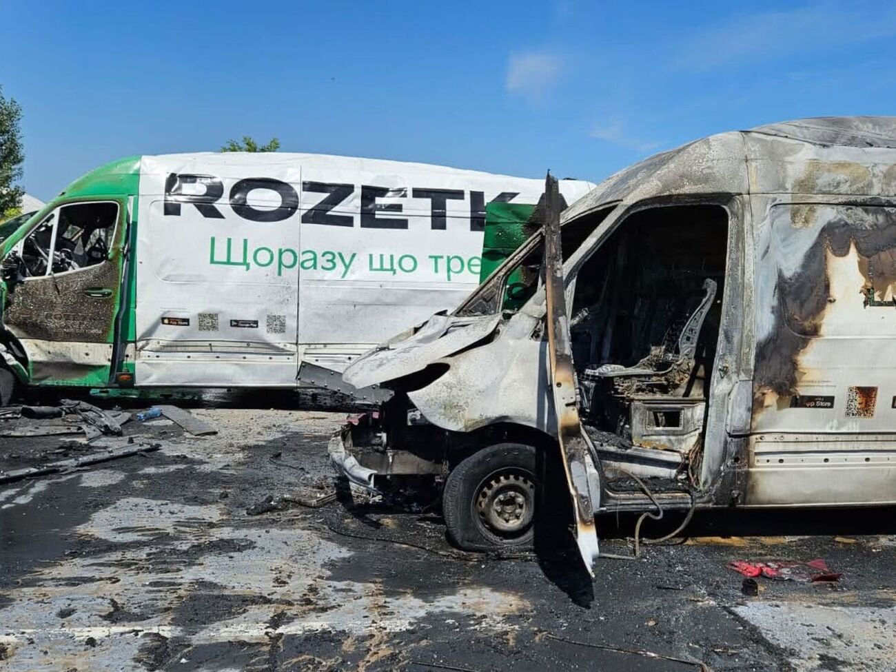 Россия ударила по складу Rozetka под Киевом, погиб работник. Фото