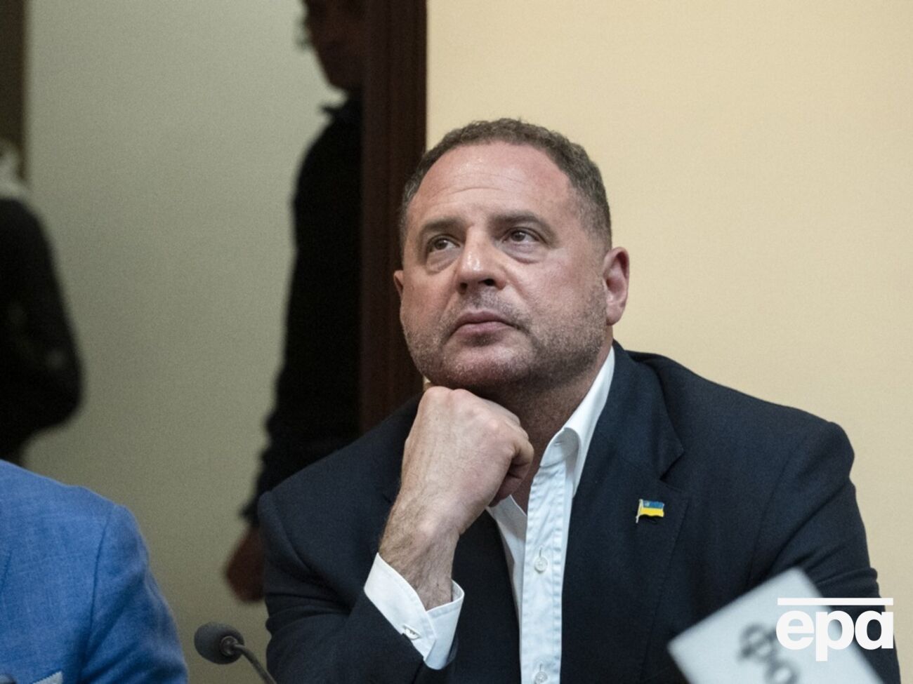 ВАКС змінив запобіжний захід для Єрмака