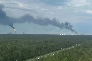 ЗСУ уразили нафтохімічний комбінат у Тюменській області РФ, який розташований за понад 2 тис. км від кордону