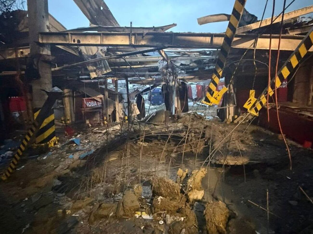 Резервні шляхи і додаткові сортувальні центри. "Нова пошта" попередила про затримки з доправленням посилок