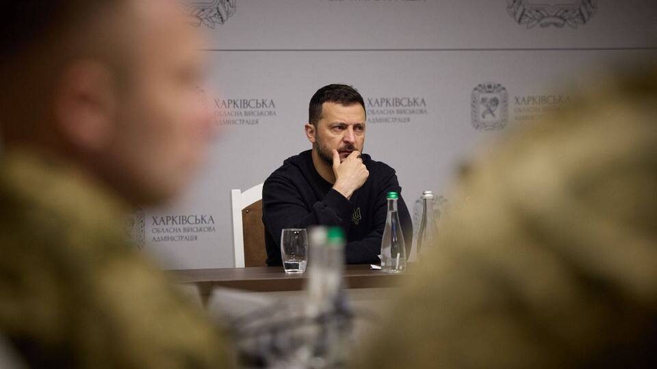 Зеленський знову змушений змінювати свою стратегію – Die Welt