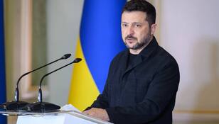 Зеленский – на четвертом месте рейтинга доверия украинцев. Кто лидирует – соцопрос