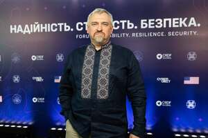 Поліція відкрила понад 100 справ через небойові втрати у полку "Скеля". До суду дійшла лише одна