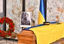 В Нидерландах провели эксгумацию останков первого лидера ОУН Коновальца. Где его перезахоронят