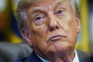 Трамп утверждает, что США "полностью контролируют" Ормузский пролив