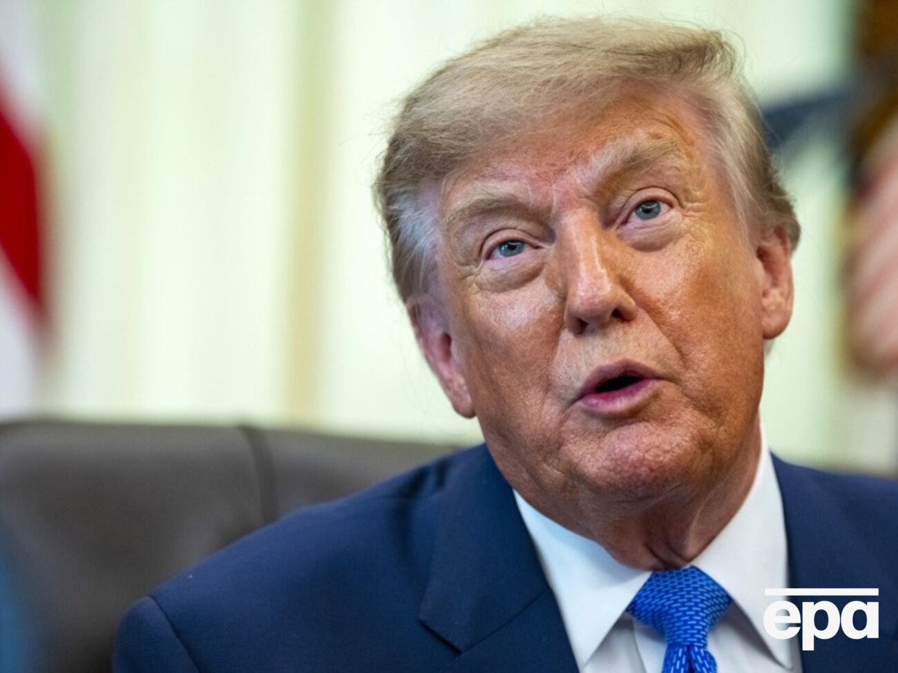 Трамп підтвердив таємну пересадку на інший літак в Анкарі. Демократи заявляють: під загрозою було 100 людей