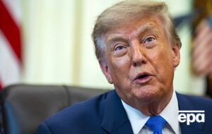 Трамп подтвердил тайную пересадку на другой самолет в Анкаре. Демократы заявляют: под угрозой были 100 человек