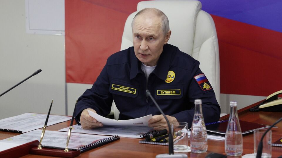 Путин пригрозил Европе захватами судов "в любом месте"