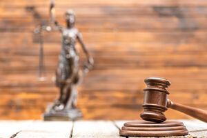 Міжнародні спостерігачі попередили про можливе відхилення ВАКС від принципу безсторонності суду у справі "Роттердам плюс"