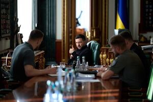 "Впервые в одной операции". Зеленский рассказал детали удара по Новороссийску и кораблям РФ